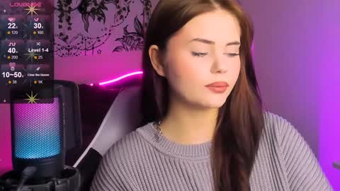 Snapshot of jenniferwandis77 chatting on 12.17.24 Jenni online show from 12.17.24