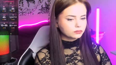 Snapshot of jenniferwandis77 chatting on 12.19.24 Jenni online show from 12.19.24