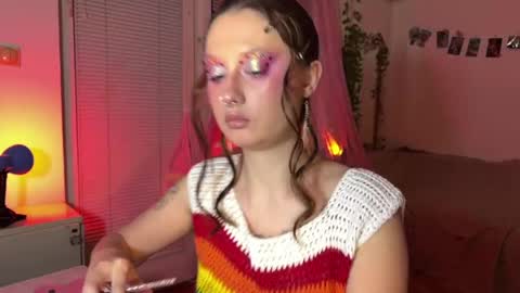 Jennifer Jenny Darling   online show from 06.05.26