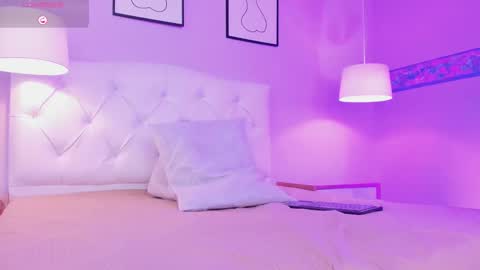 Jenny  online show from 02.20.25