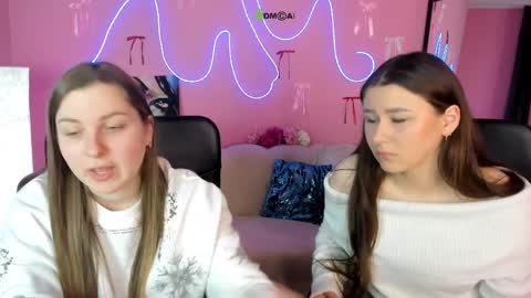 Snapshot of jenny_rill chatting on 04.07.26 Jenny online show from 04.07.26