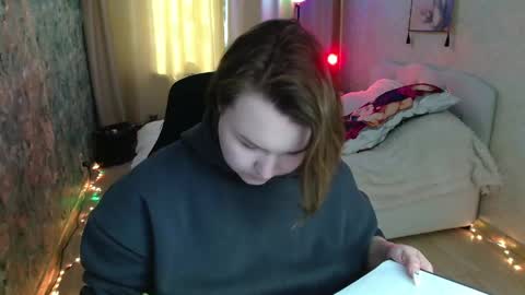 Jenny online show from 04.17.26