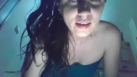 Snapshot of jennyferdoe chatting on 12.29.24 jennyferdoe online show from 12.29.24