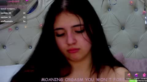 Snapshot of jennyferguson chatting on 02.22.25 Jenny Ferguson online show from 02.22.25