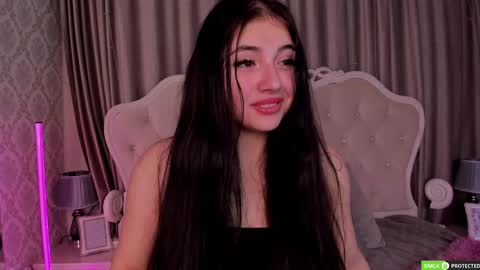 Snapshot of jennyferguson chatting on 03.10.25 Jenny Ferguson online show from 03.10.25