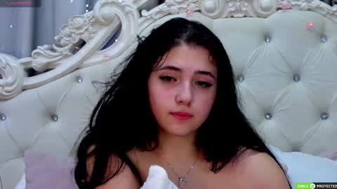 Snapshot of jennyferguson chatting on 03.11.25 Jenny Ferguson online show from 03.11.25