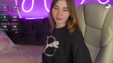 JENNY online show from 11.03.25