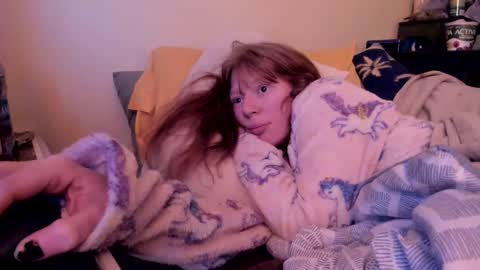 Snapshot of jenovakitty chatting on 02.25.26 Jenn - come to my onlyfans online show from 02.25.26