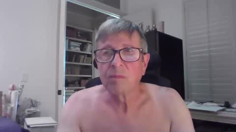 Snapshot of jep56 chatting on 01.16.25 jep56 online show from 01.16.25