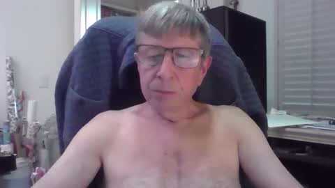 Snapshot of jep56 chatting on 12.15.25 jep56 online show from 12.15.25