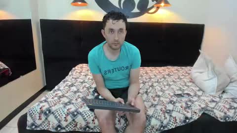 Jeremmyandstacy online show from 02.24.25