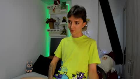 Snapshot of jeremy_salvatore_ chatting on 12.02.25 jero independent model online show from 12.02.25