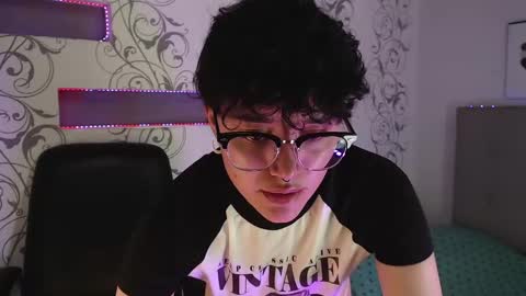 Snapshot of jero_harper1 chatting on 02.23.25 jero harper1 online show from 02.23.25