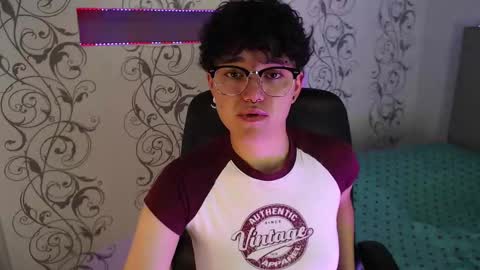 Snapshot of jero_harper1 chatting on 02.24.25 jero harper1 online show from 02.24.25