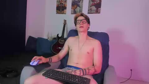 Angelo online show from 09.23.25