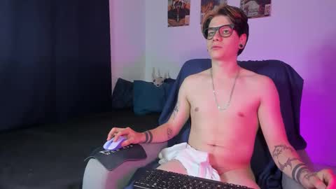 Angelo online show from 09.26.25