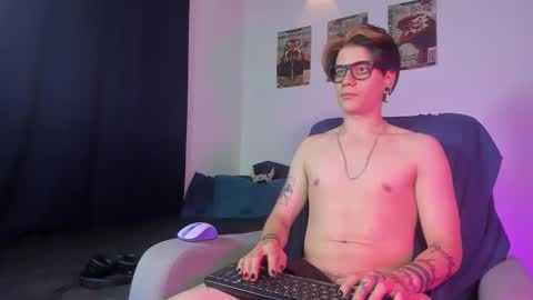 Angelo online show from 09.30.25