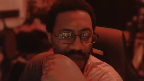 Snapshot of jerzey2k2 chatting on 02.11.26 Jerzey2k2 aka the Alpha online show from 02.11.26