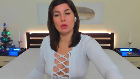 JESS online show from 12.17.24