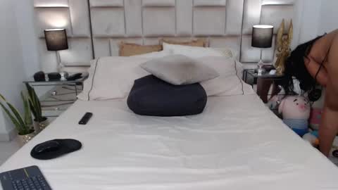 Snapshot of jesicataylorx chatting on 02.20.25 JESICA online show from 02.20.25