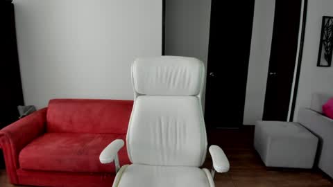 jess_rosse online show from 06.17.26