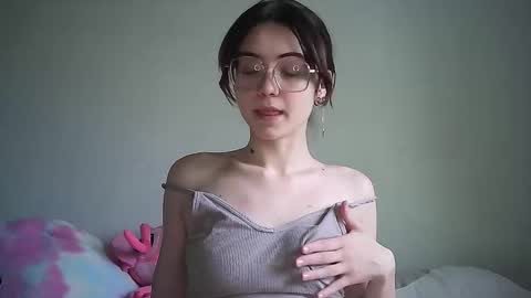 Jessica but u can call me Jessa online show from 11.13.25