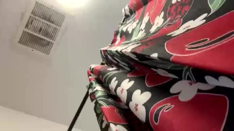 Hungjessy online show from 06.07.26