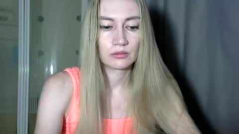 Snapshot of jessfox1 chatting on 12.09.24 JessFox1 online show from 12.09.24