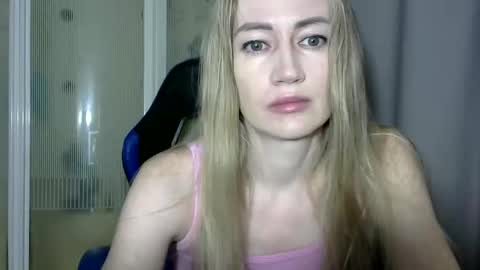 Snapshot of jessfox1 chatting on 12.30.24 JessFox1 online show from 12.30.24