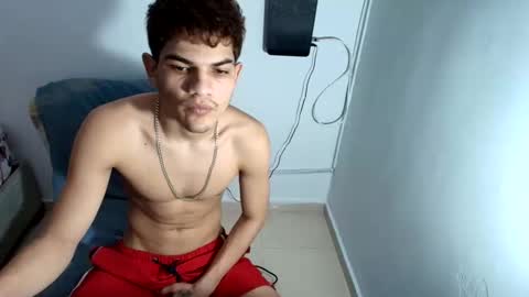 Snapshot of jesshot_bigcock chatting on 03.08.26 jesshot_bigcock online show from 03.08.26