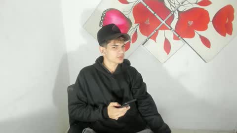 Snapshot of jesshot_bigcock chatting on 04.02.26 jesshot_bigcock online show from 04.02.26