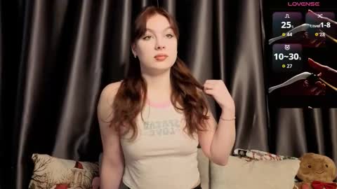 Snapshot of jessica_burnxxx chatting on 01.14.26 jessica online show from 01.14.26