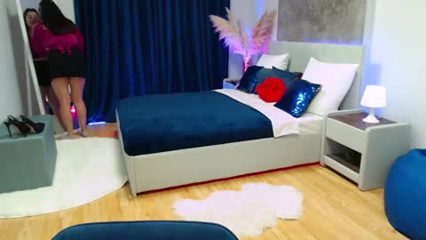 jessicaevanse online show from 09.19.25