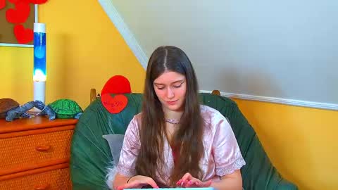 Jessica online show from 02.15.26