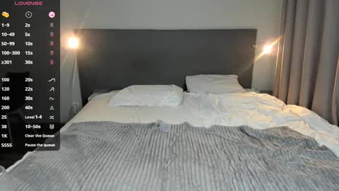 JessicaMooon online show from 02.26.25