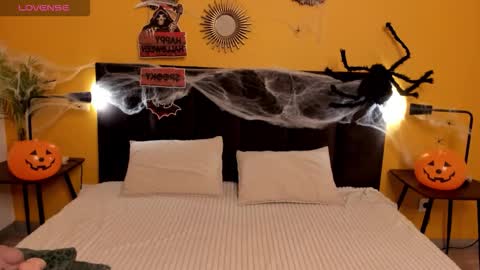 Jessie online show from 10.26.25