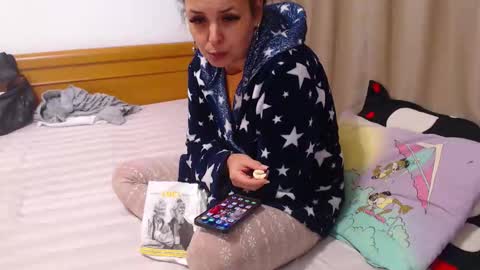 jessiestar3 online show from 10.11.25