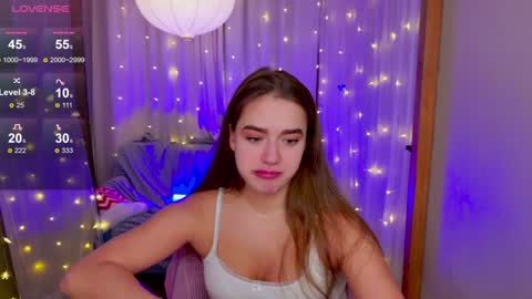 Snapshot of jessiestarz chatting on 12.29.24 Jessi online show from 12.29.24