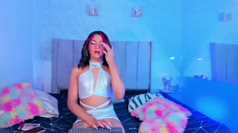 Snapshot of jessika_rabbits chatting on 12.30.24 JESS online show from 12.30.24