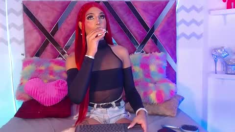 Snapshot of jessika_rabbits chatting on 02.16.25 JESS online show from 02.16.25