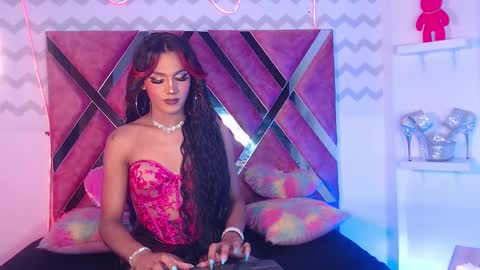 Snapshot of jessika_rabbits chatting on 02.27.25 JESS online show from 02.27.25