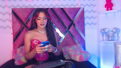 Snapshot of jessika_rabbits chatting on 02.27.25 JESS online show from 02.27.25