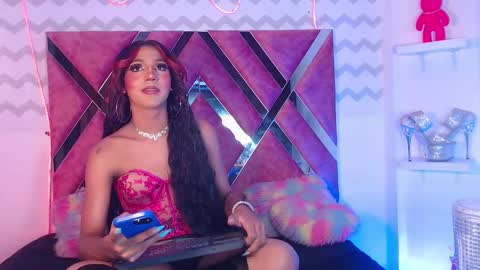 Snapshot of jessika_rabbits chatting on 02.27.25 JESS online show from 02.27.25