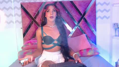 Snapshot of jessika_rabbits chatting on 03.01.25 JESS online show from 03.01.25