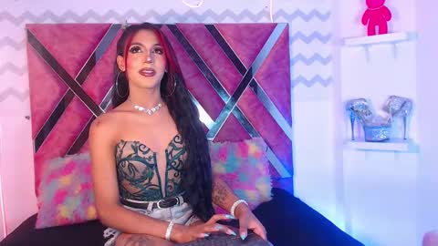 Snapshot of jessika_rabbits chatting on 03.05.25 JESS online show from 03.05.25