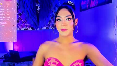 Snapshot of jessika_rabbits chatting on 11.21.25 JESS online show from 11.21.25