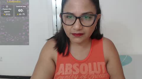 paola online show from 05.11.26