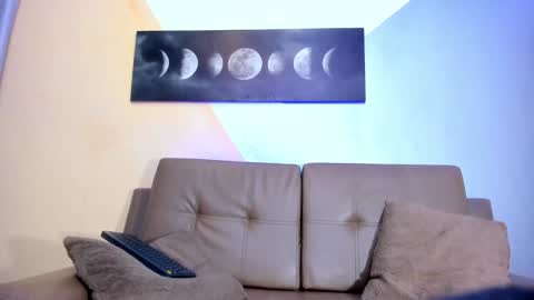 Jessy Mateus online show from 12.24.24