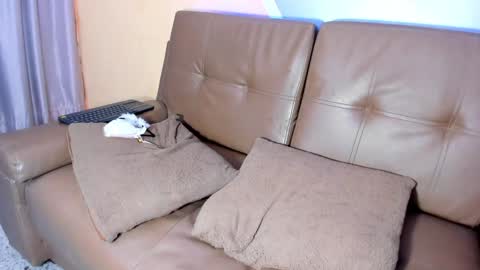 Jessy Mateus online show from 12.24.24