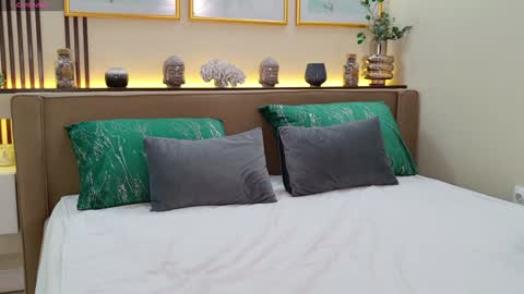 Francesca online show from 12.07.24